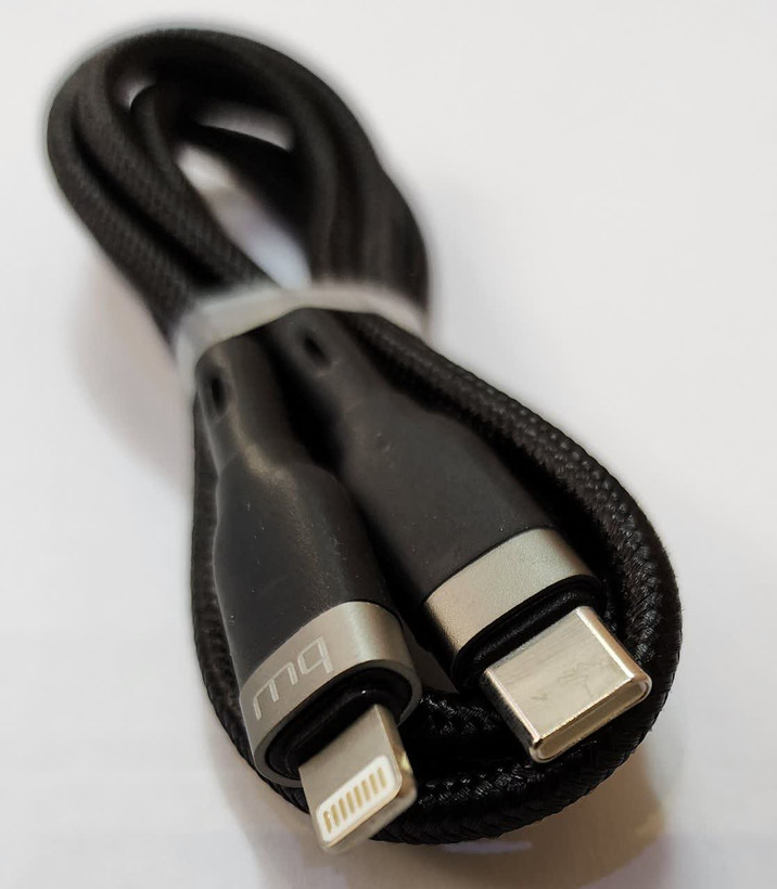 کابل شارژ BW مدل HP-T I 22 آیفون